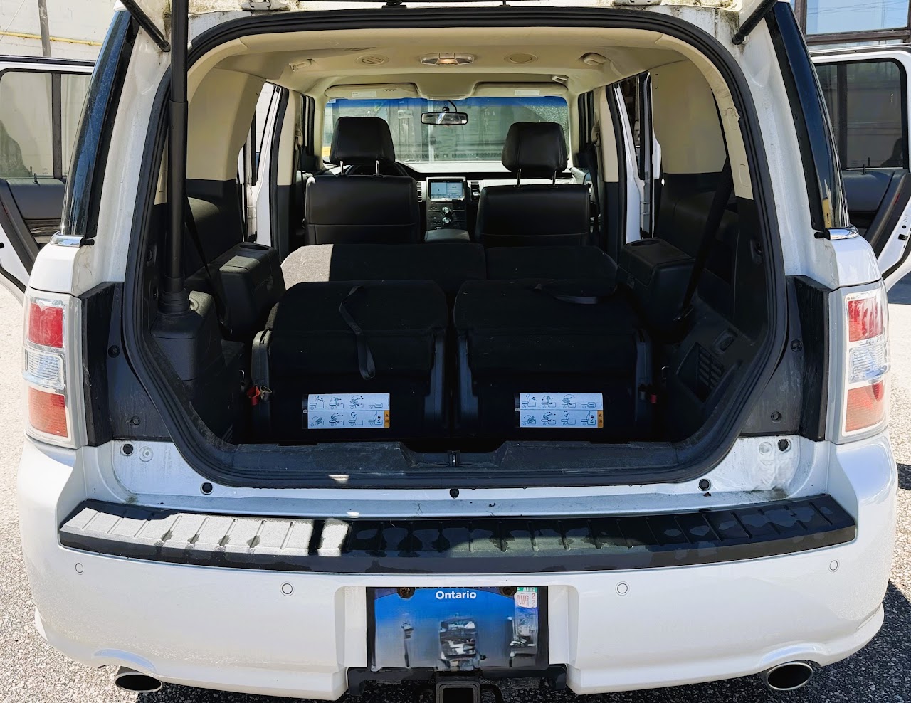 2018 Ford Flex — photo 39 of 48