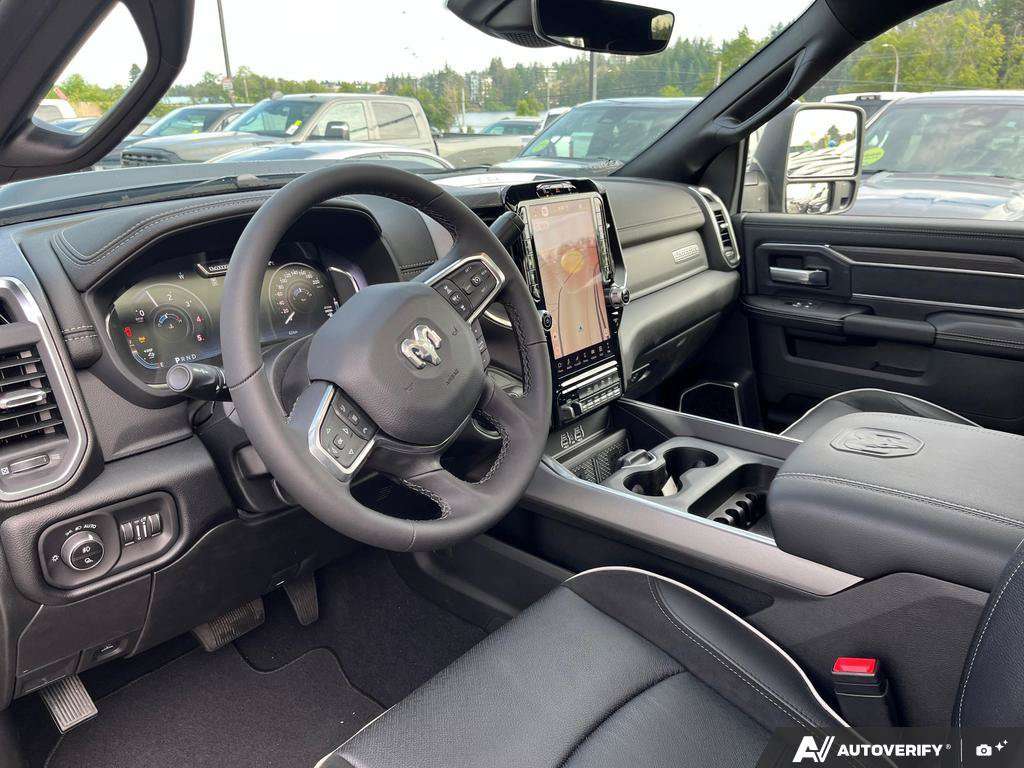 2026 Ram 3500 Crew Cab — photo 13 of 25