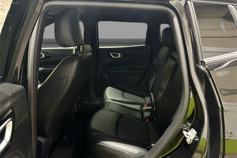 2026 Jeep Compass — photo 10 de 29