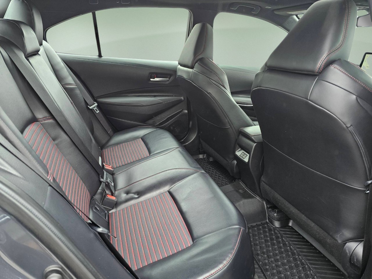 2025 Toyota Corolla — photo 18 de 21