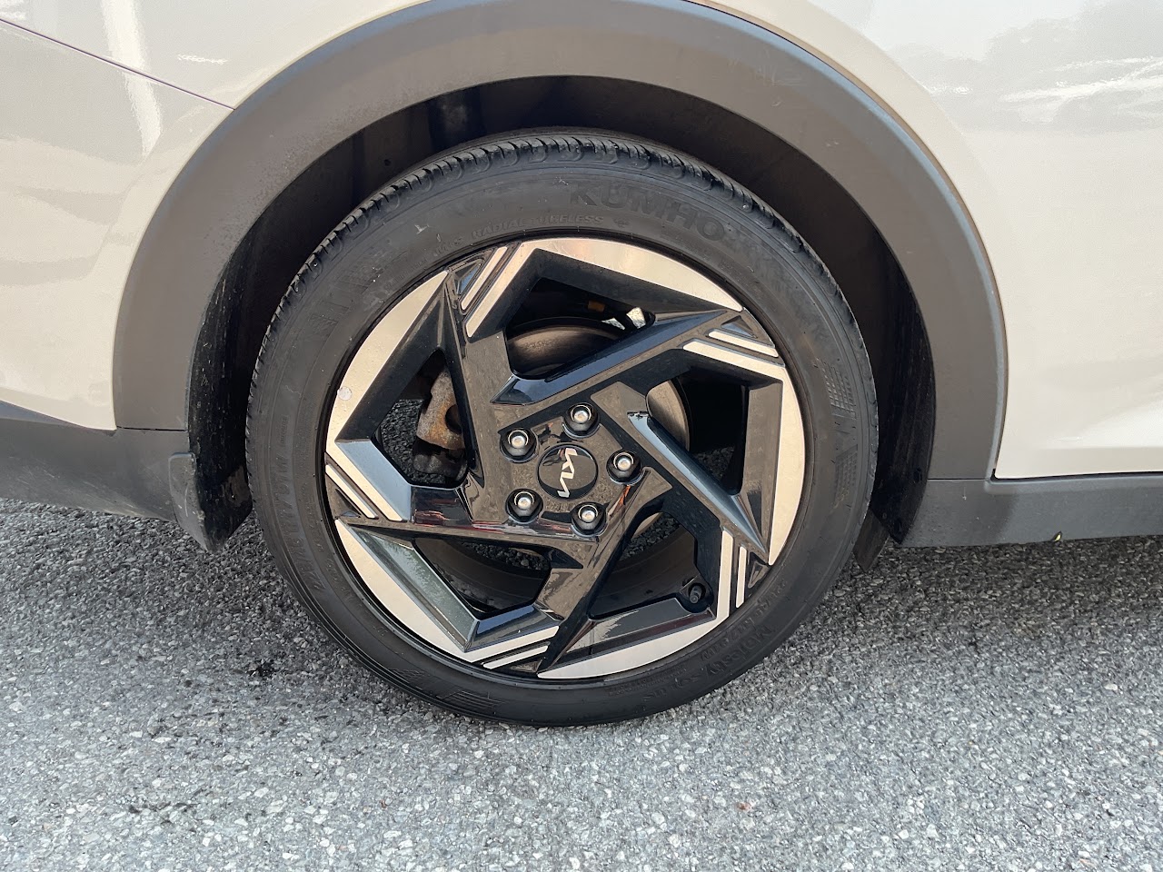 2025 Kia K4 — photo 12 of 22
