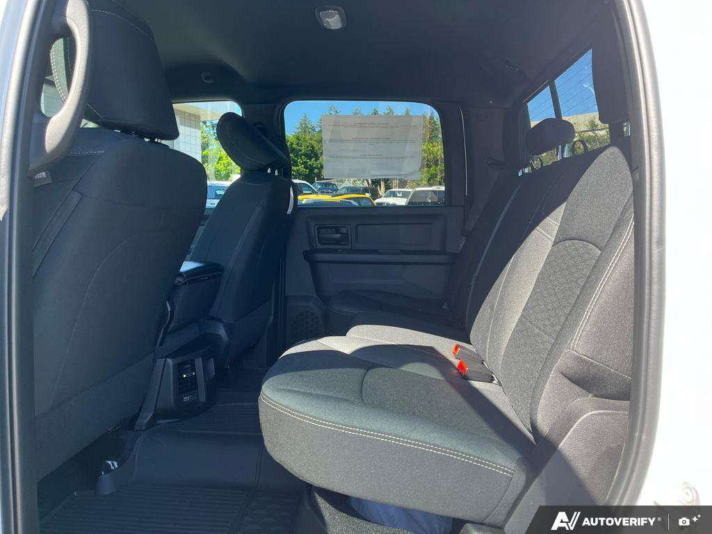 2026 Ram 3500 Crew Cab — photo 23 of 25