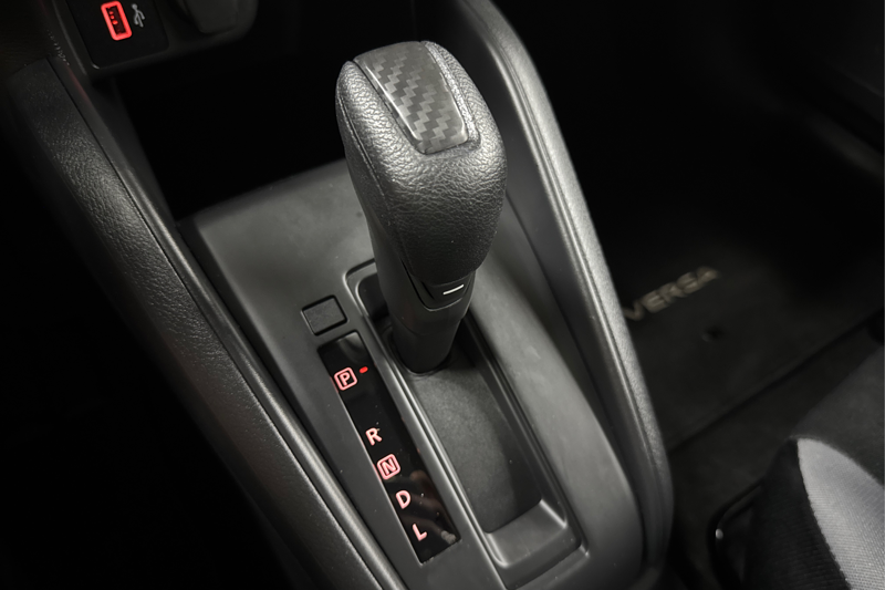 2025 Nissan Versa — photo 29 de 31