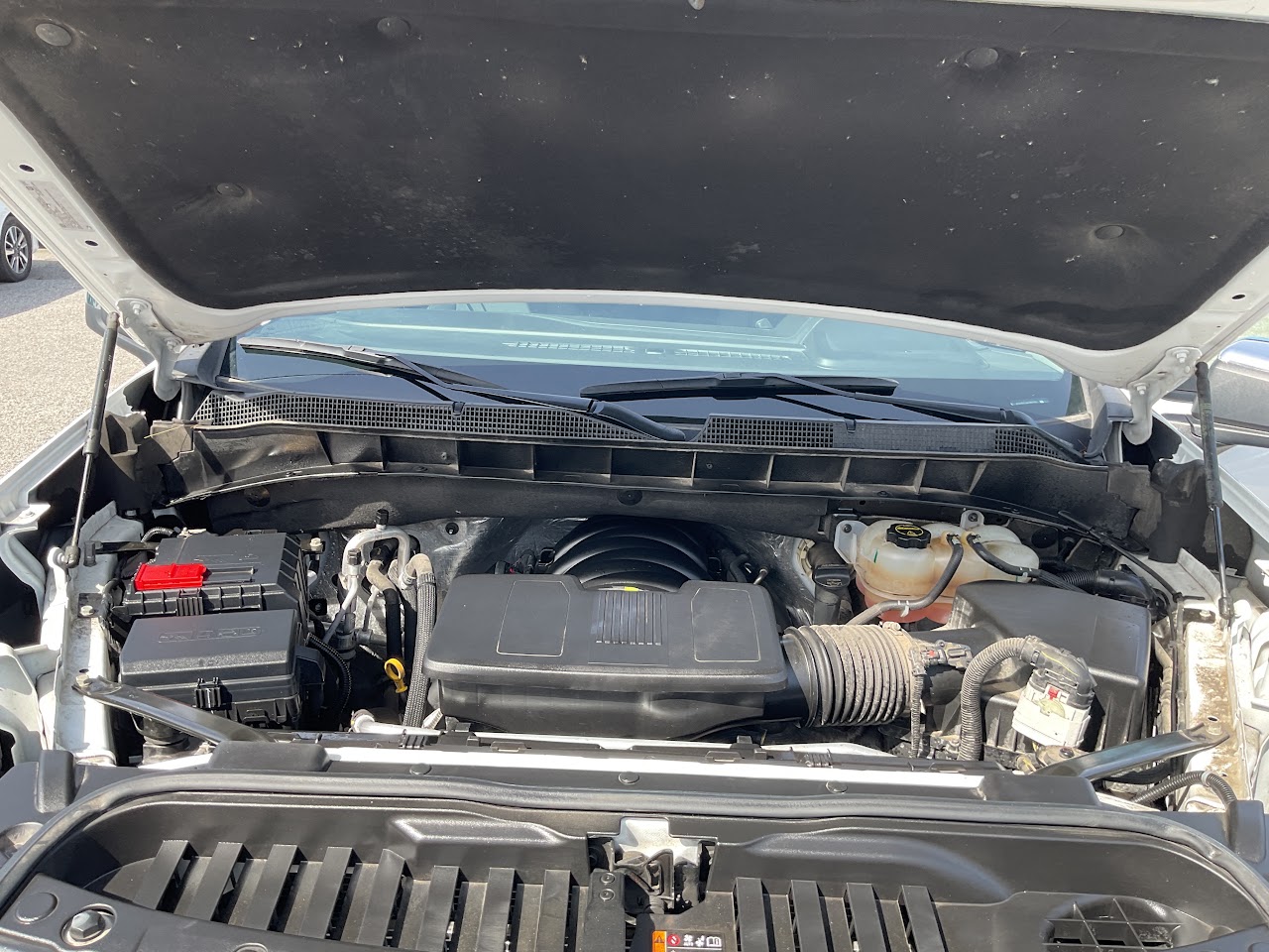 2025 Chevrolet Silverado 1500 — photo 29 of 33