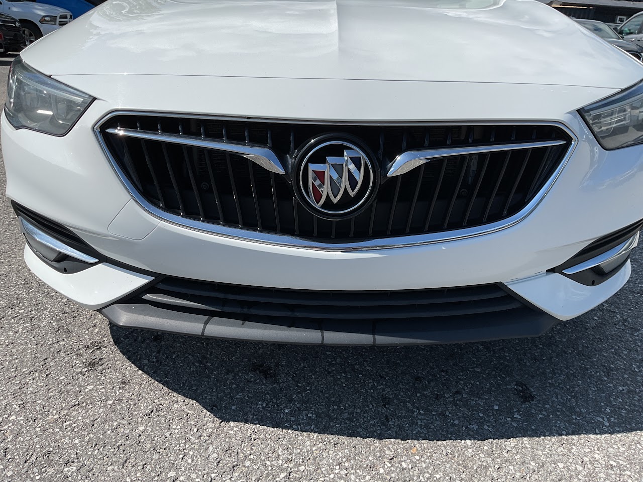 2019 Buick Regal — photo 18 of 34