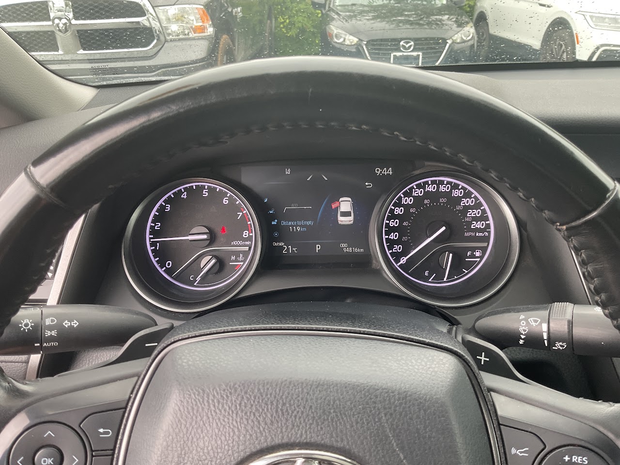 2023 Toyota Camry — photo 27 of 34