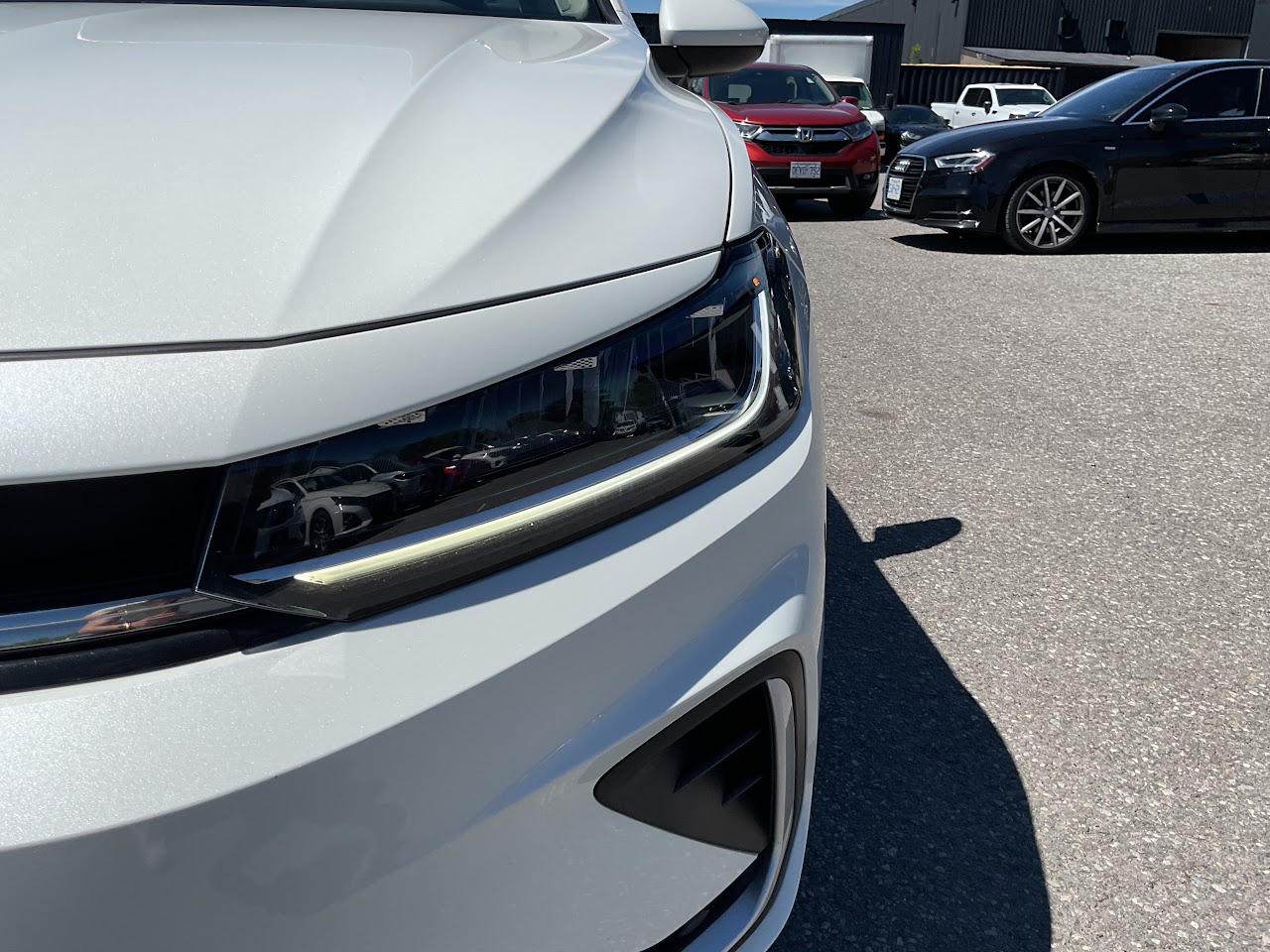 2025 Volkswagen Jetta — photo 16 of 34