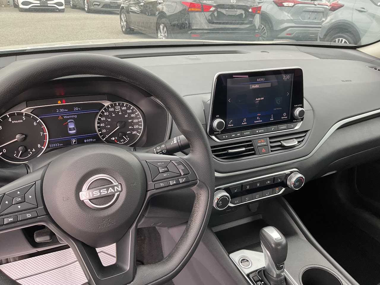 2025 Nissan Altima — photo 21 of 32
