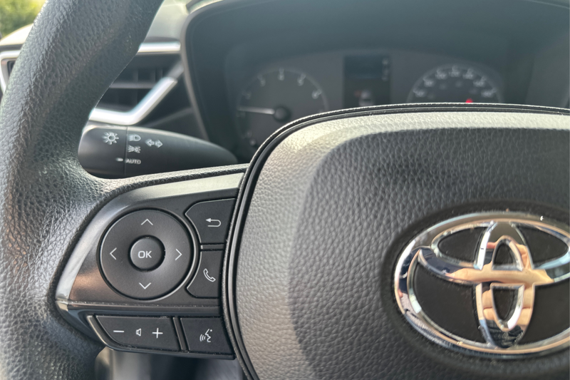 2023 Toyota Corolla Sedan — photo 26 of 31