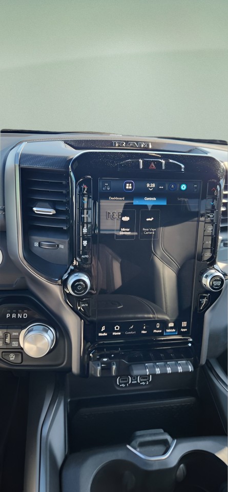 2024 Ram 1500 — photo 8 of 10