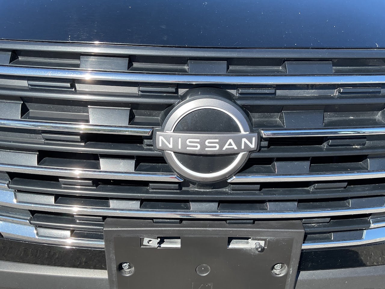 2025 Nissan Rogue — photo 13 of 34