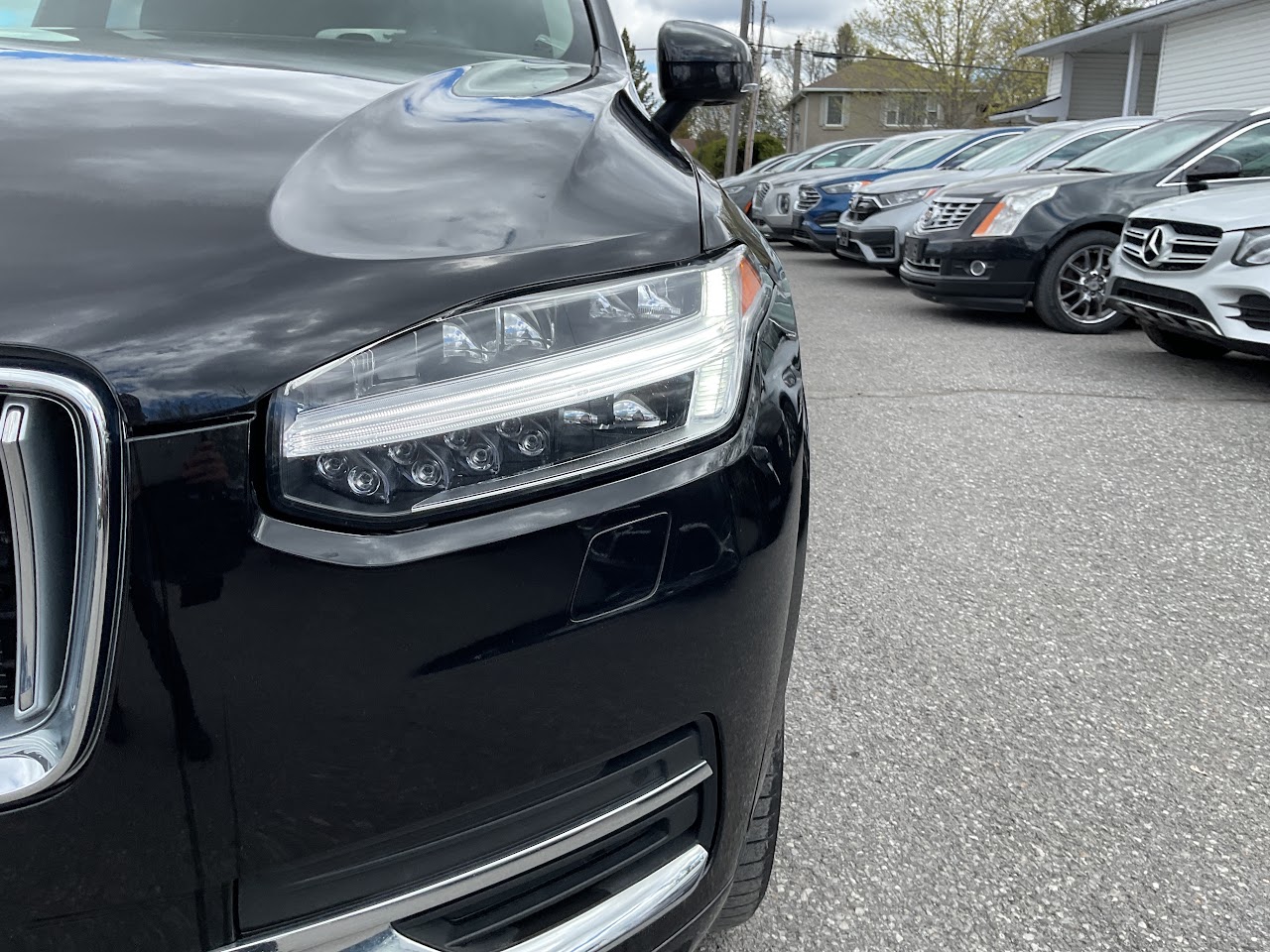 2024 Volvo XC90 — photo 16 of 34