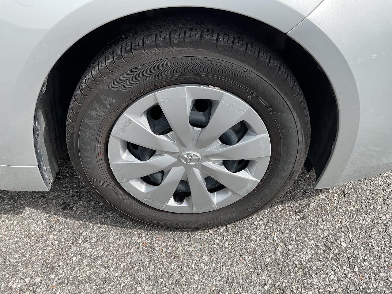 2024 Toyota Corolla — photo 11 of 34