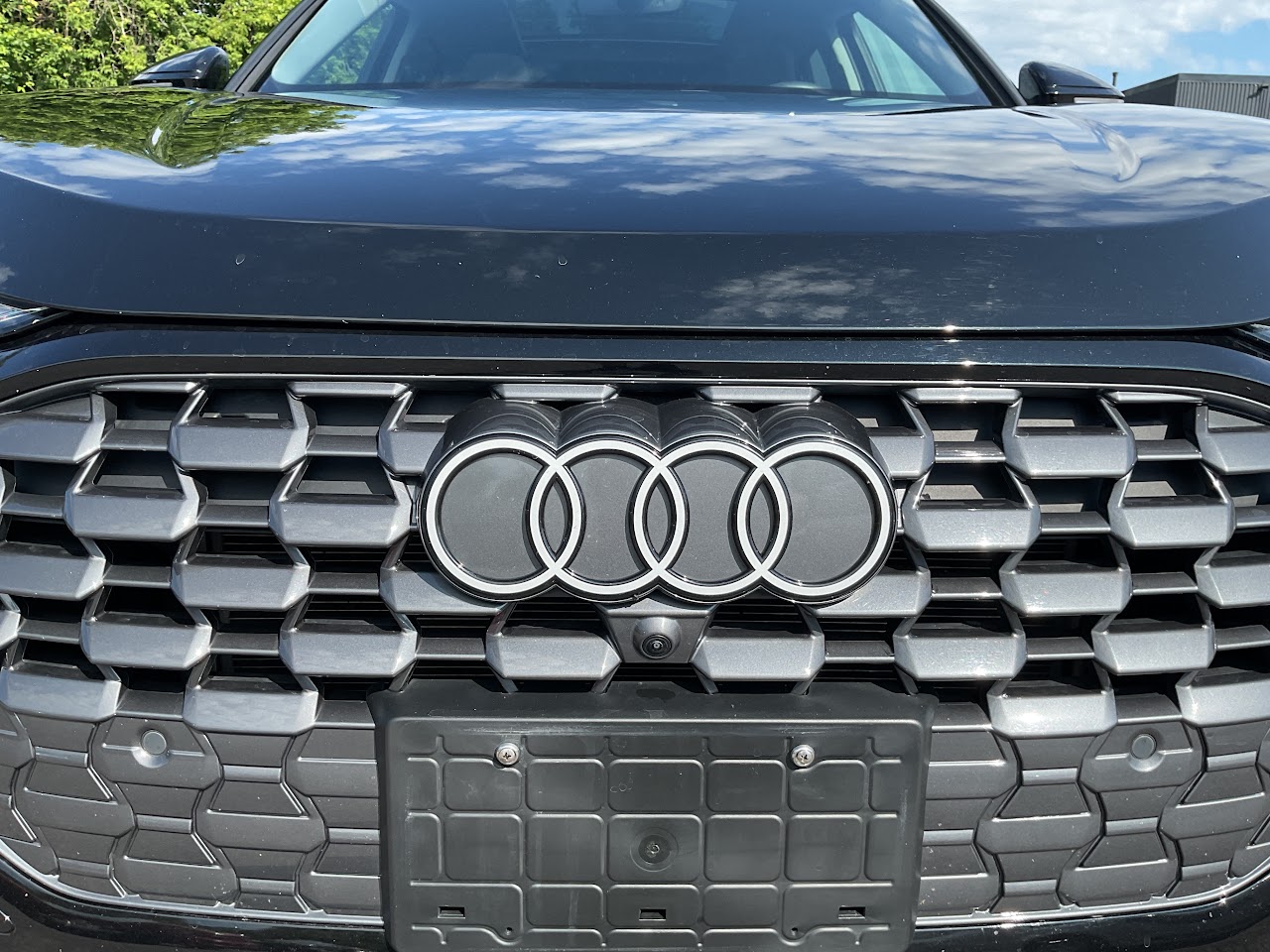 2025 Audi Q5 — photo 18 of 34