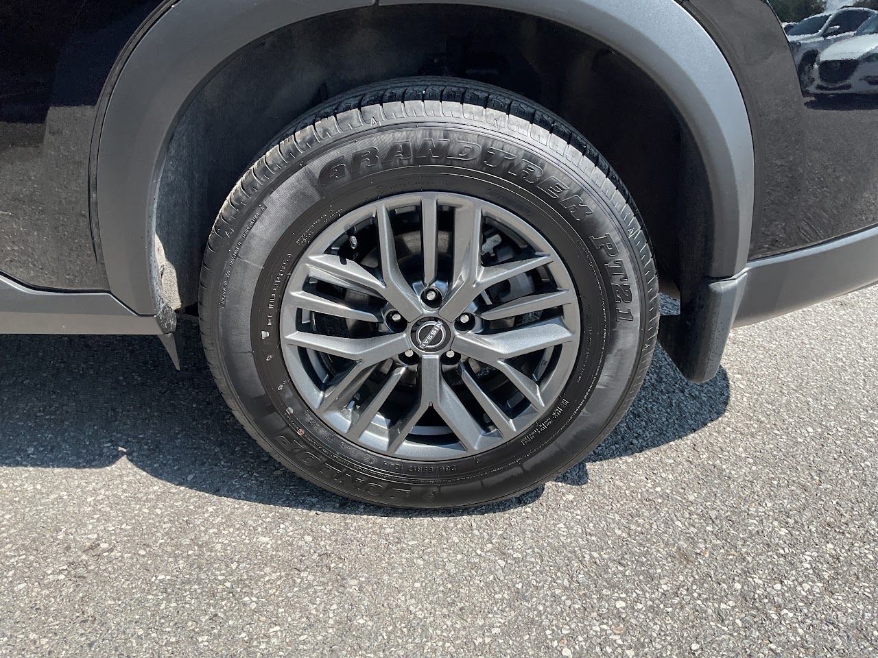 2026 Nissan Rogue — photo 11 of 33