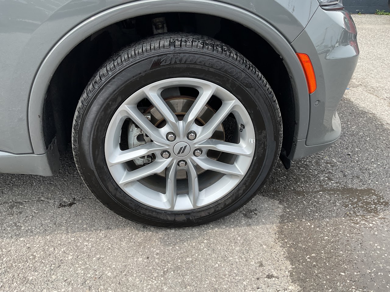 2025 Dodge Durango — photo 12 of 34