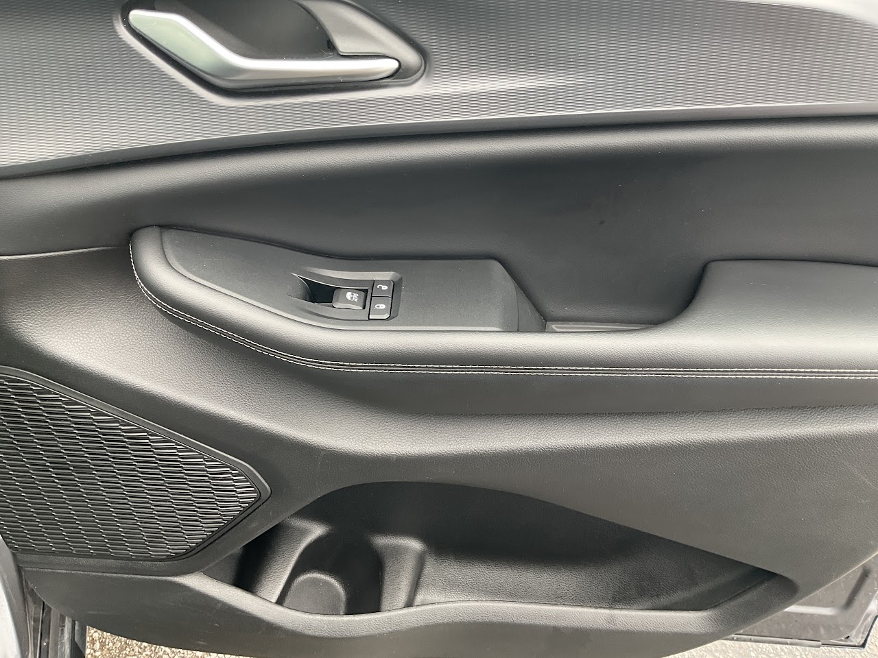 2023 Jeep Grand Cherokee — photo 18 de 21