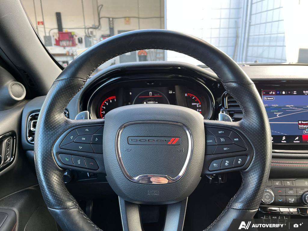 2025 Dodge Durango — photo 14 of 25