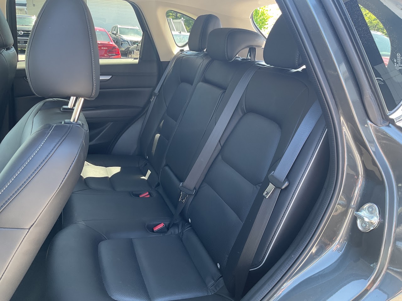 2025 Mazda CX-5 — photo 25 of 34