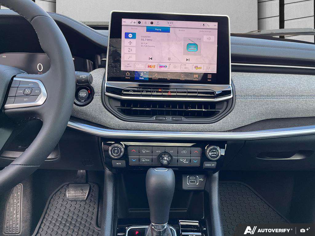 2026 Jeep Compass — photo 19 de 25