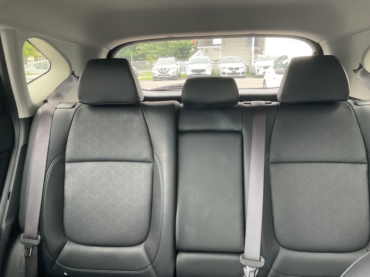 2025 Kia Seltos — photo 25 of 34