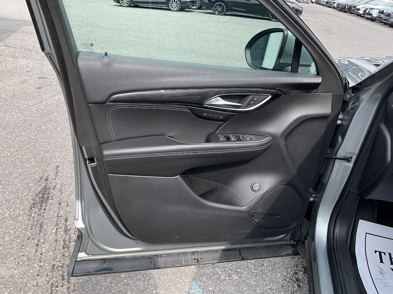 2023 Buick Envision — photo 30 of 34