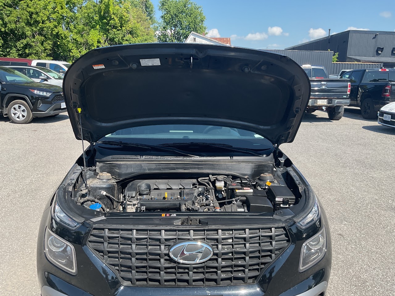 2024 Hyundai Venue — photo 22 of 34