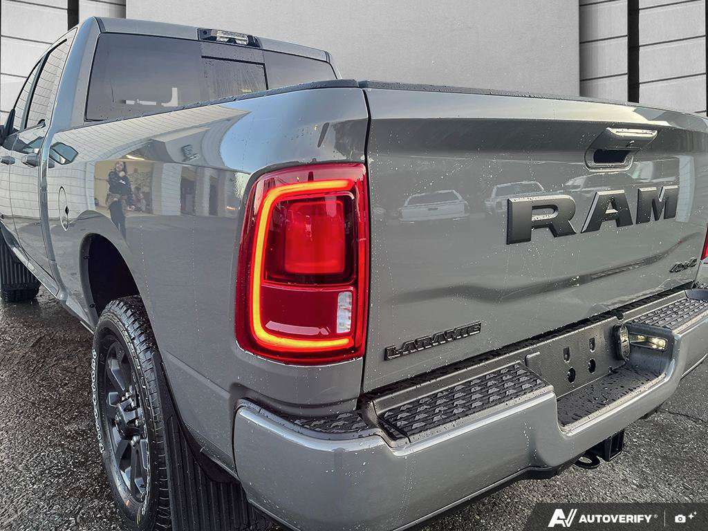 2026 Ram 3500 — photo 11 de 25