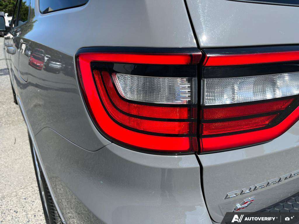 2025 Dodge Durango — photo 11 of 25