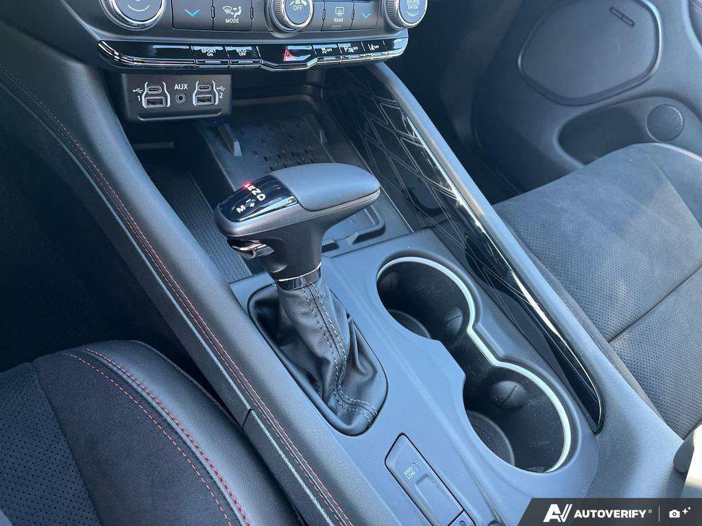2026 Dodge Durango — photo 18 of 25