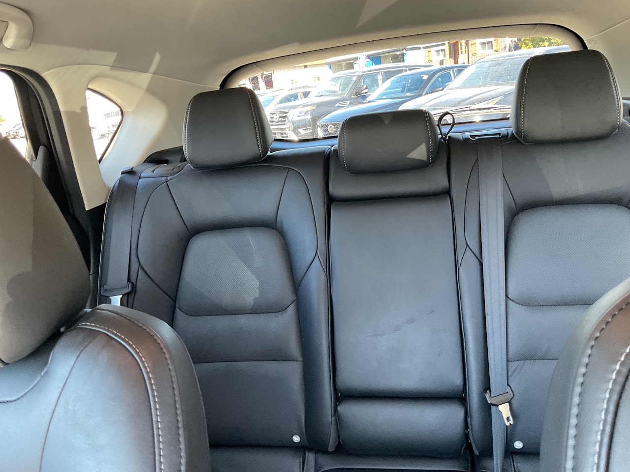 2025 Mazda CX-5 — photo 28 of 34