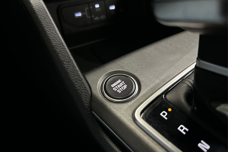 2026 Kia Sportage — photo 26 of 33