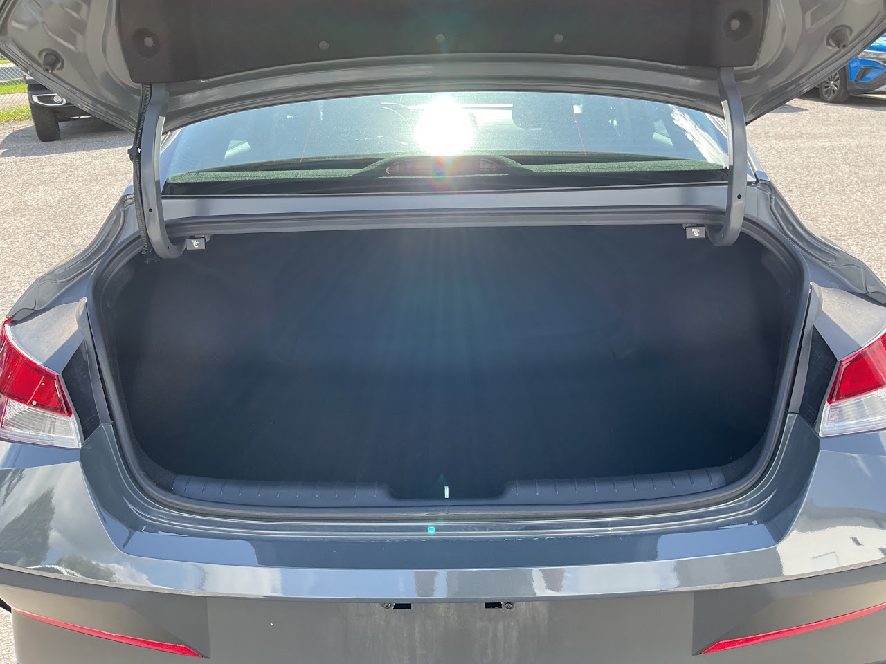 2026 Hyundai Elantra — photo 34 of 34