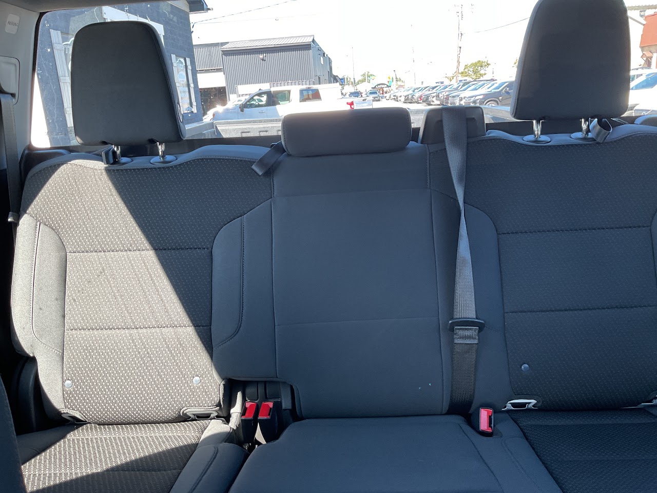 2025 GMC Sierra 1500 — photo 28 de 34