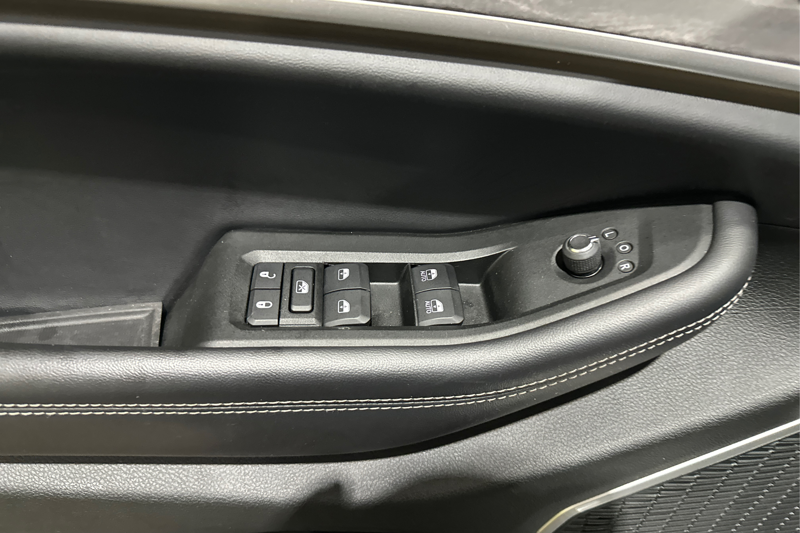 2021 Jeep Grand Cherokee L — photo 27 de 30