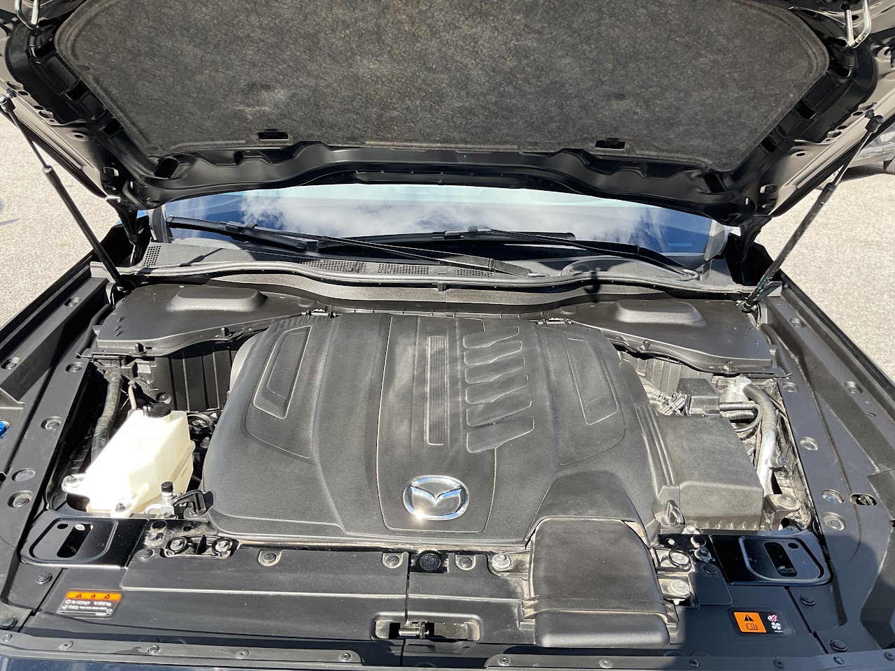 2025 Mazda CX-70 — photo 28 of 34
