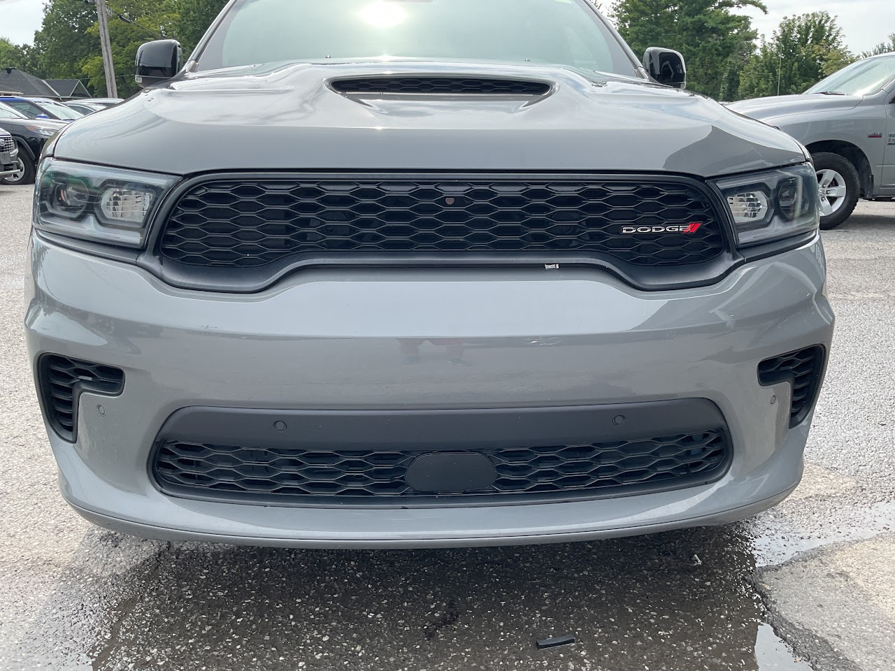 2025 Dodge Durango — photo 18 of 34
