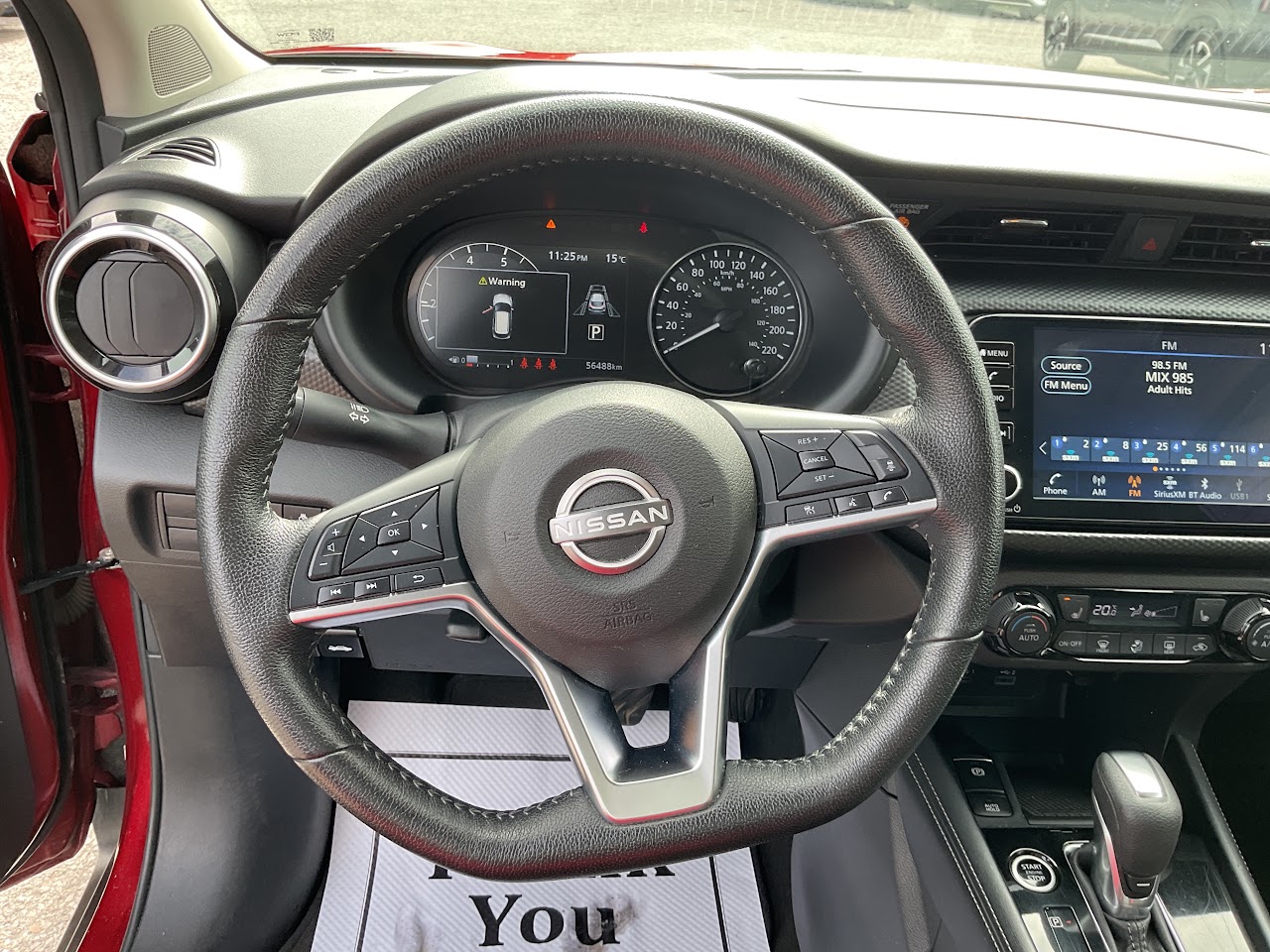 2025 Nissan Kicks Play — photo 24 of 34