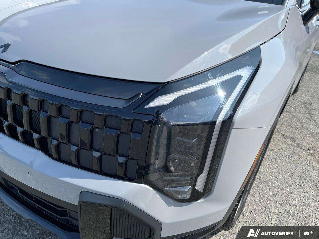 2026 Kia Sportage — photo 9 of 25