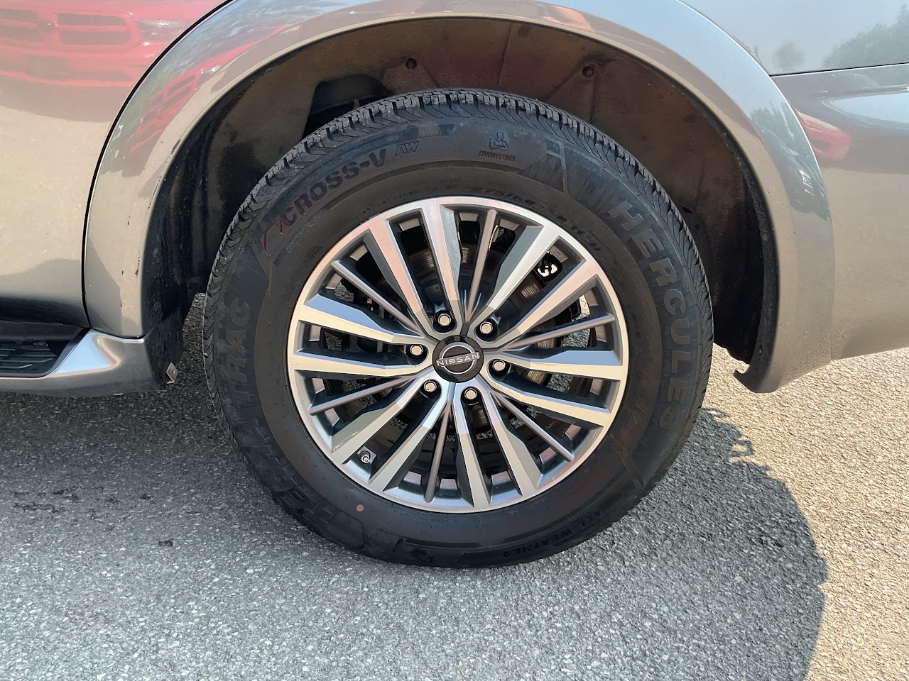 2024 Nissan Armada — photo 11 of 34
