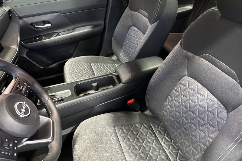 2026 Nissan Kicks — photo 18 de 34