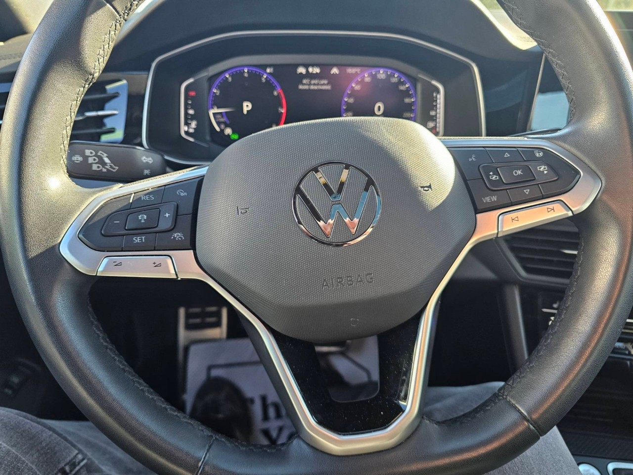 2025 Volkswagen Jetta — photo 14 of 26
