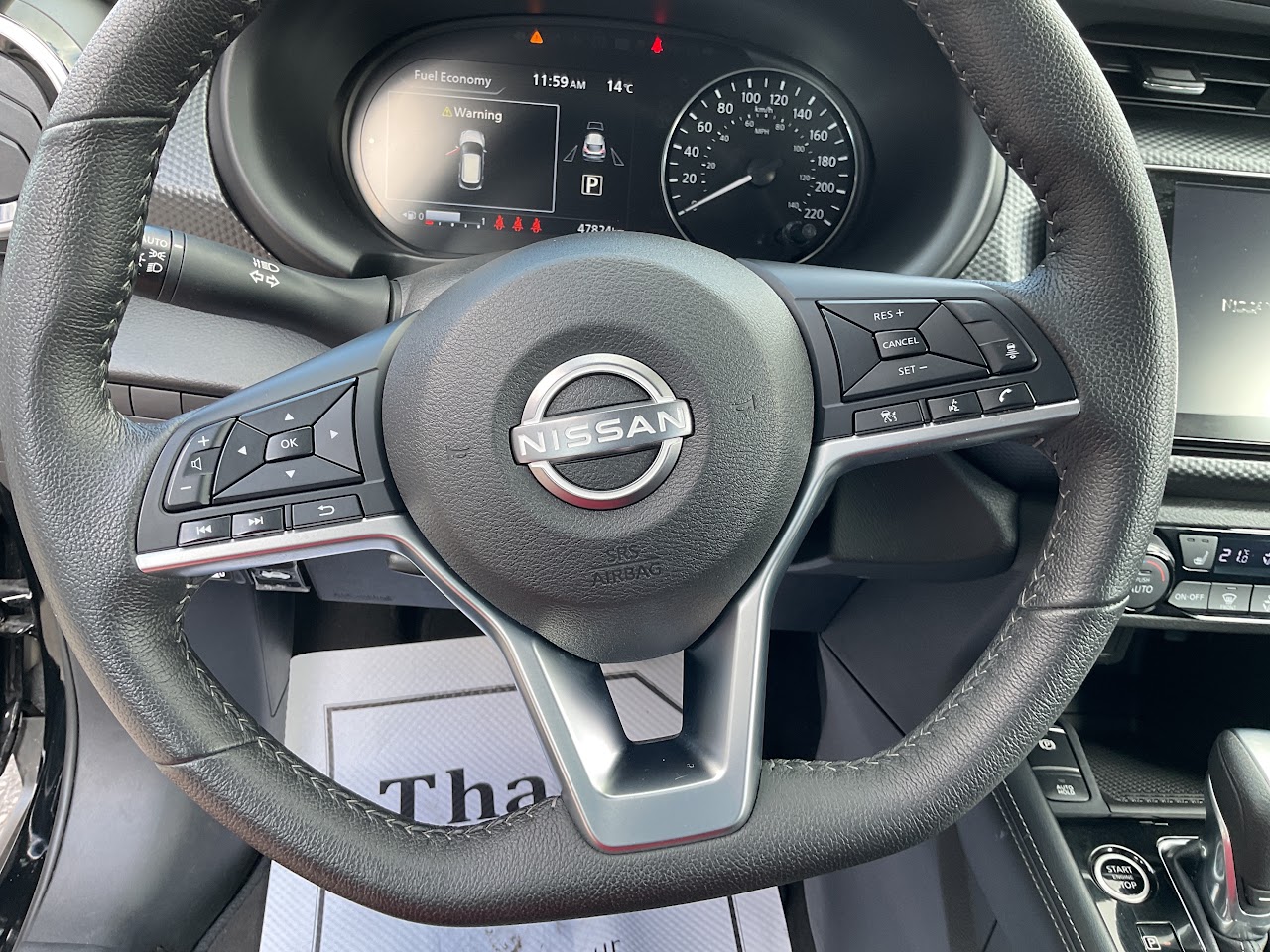 2025 Nissan Kicks Play — photo 28 of 34