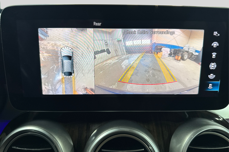 2020 Mercedes-Benz GLC Coupe — photo 26 de 35