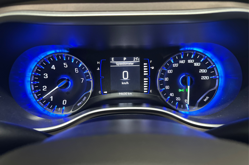 2024 Chrysler Grand Caravan — photo 14 of 27