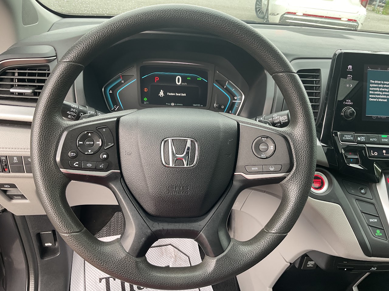 2018 Honda Odyssey — photo 24 of 34