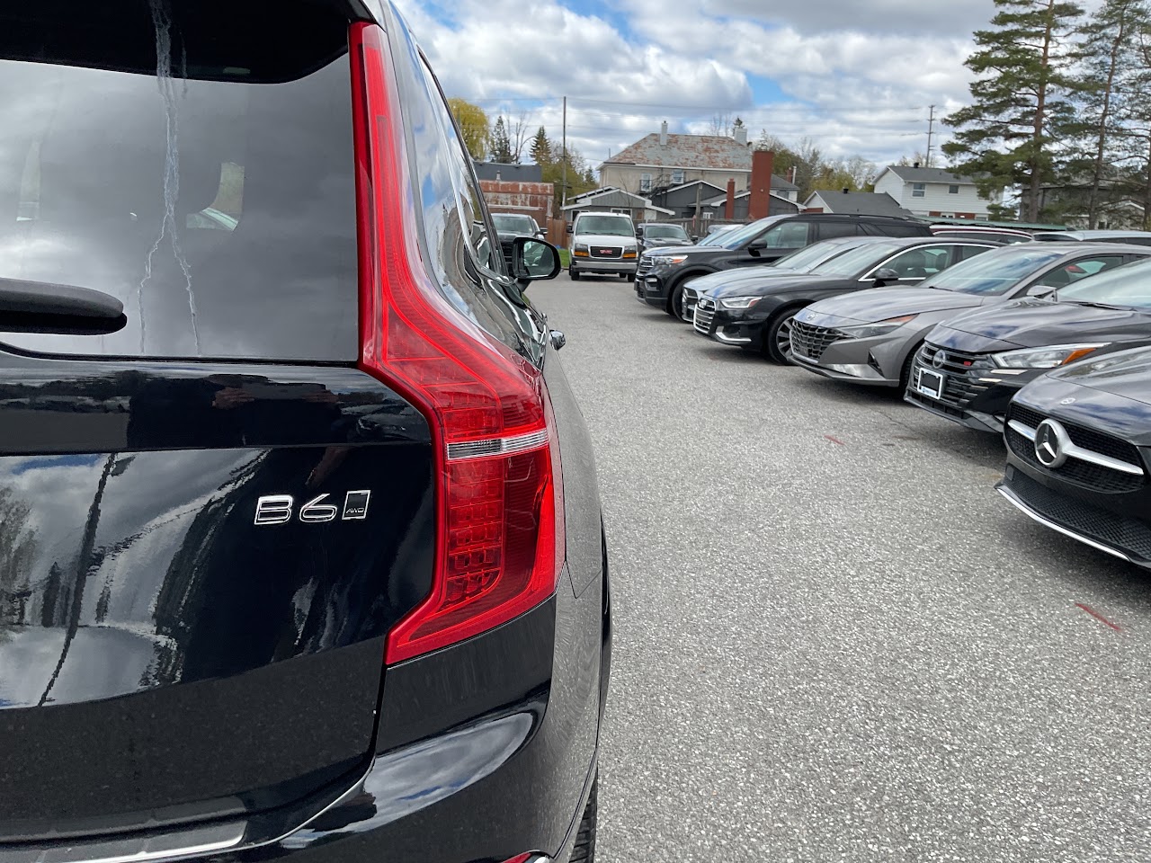 2024 Volvo XC90 — photo 18 of 34