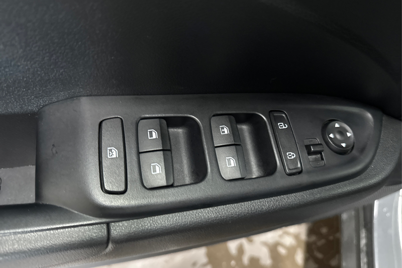 2026 Hyundai Venue — photo 30 de 34