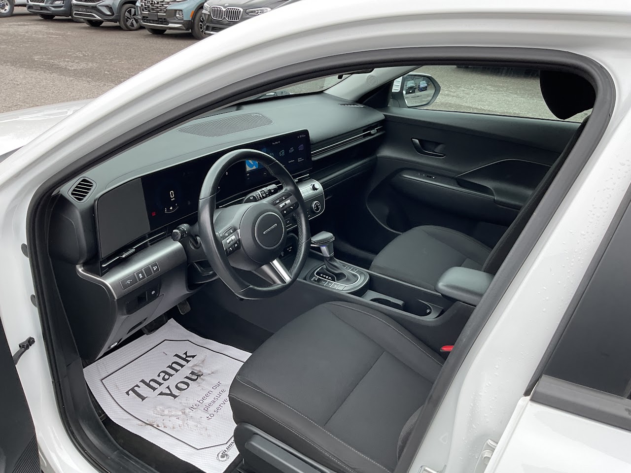 2024 Hyundai Kona — photo 22 of 34