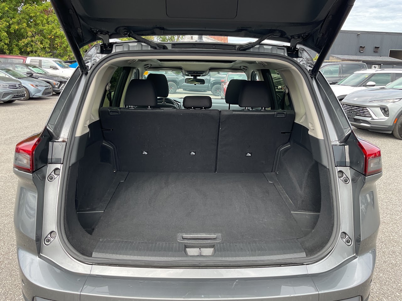2025 Nissan Rogue — photo 34 de 34
